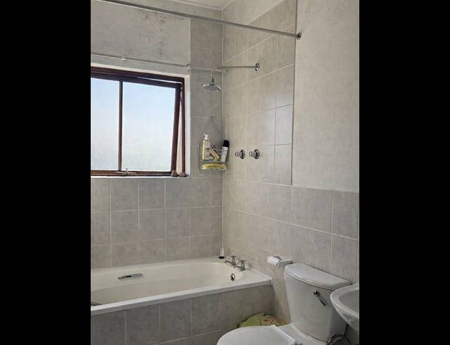 2 BEDROOM APARTMENT FOR SALE IN PARKLANDS